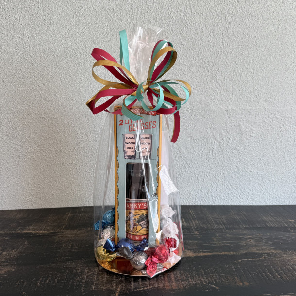  Gavepakke med Shanky's Whip &amp; Chokolade